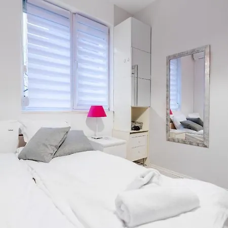 Cute&cozy 2bd Flat With Balcony * Sofia